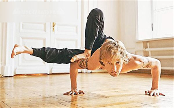 Можно ли совмещать йогу и силовой тренинг, как она влияет на рост мышц